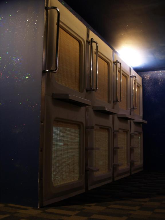 Ufo Capsule Hotel Kuala Lumpur Zimmer foto